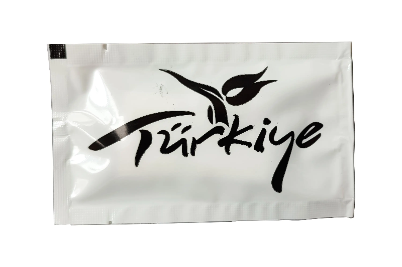 Translate the product name 'paketli ıslak mendil 100 lü 10 cm' to language 'tr' accurately.
